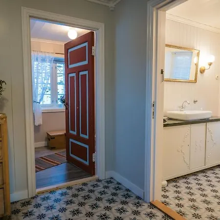 Дом отдыха Unikt Gardshus - Gamlestua