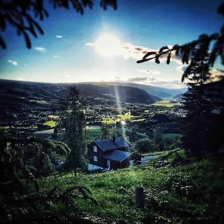 Feriehus Unikt Gårdshus - Gamlestua Vestre Gausdal