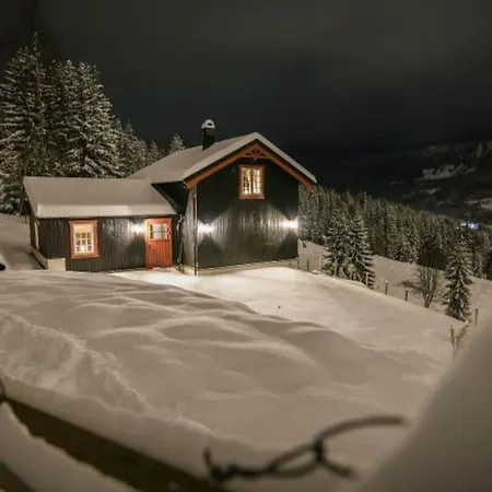 Unikt Gardshus - Gamlestua Hébergement de vacances